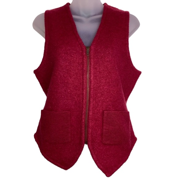 Woolrich Jackets & Blazers - Woolrich 100% wool red zip up sweater vest